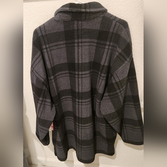 Roxy shacket - Picture 1 of 5